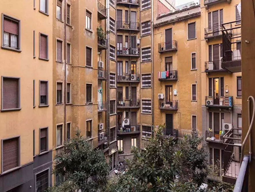 Immagine 18 di Camera in affitto  in Via Giulio Tarra1 a Milano