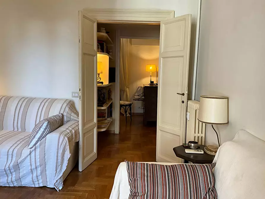 Immagine 38 di Appartamento in affitto  in Via di Sant'Andrea delle Fratte a Roma