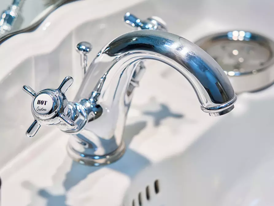 Immagine 54 di Appartamento in affitto  in Viale di Porta Vercellina2 a Milano