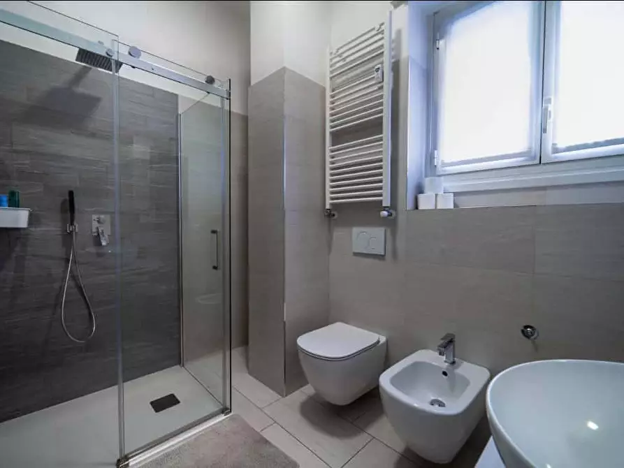 Immagine 11 di Appartamento in affitto  in Viale Franklin Delano Roosevelt8 a Como