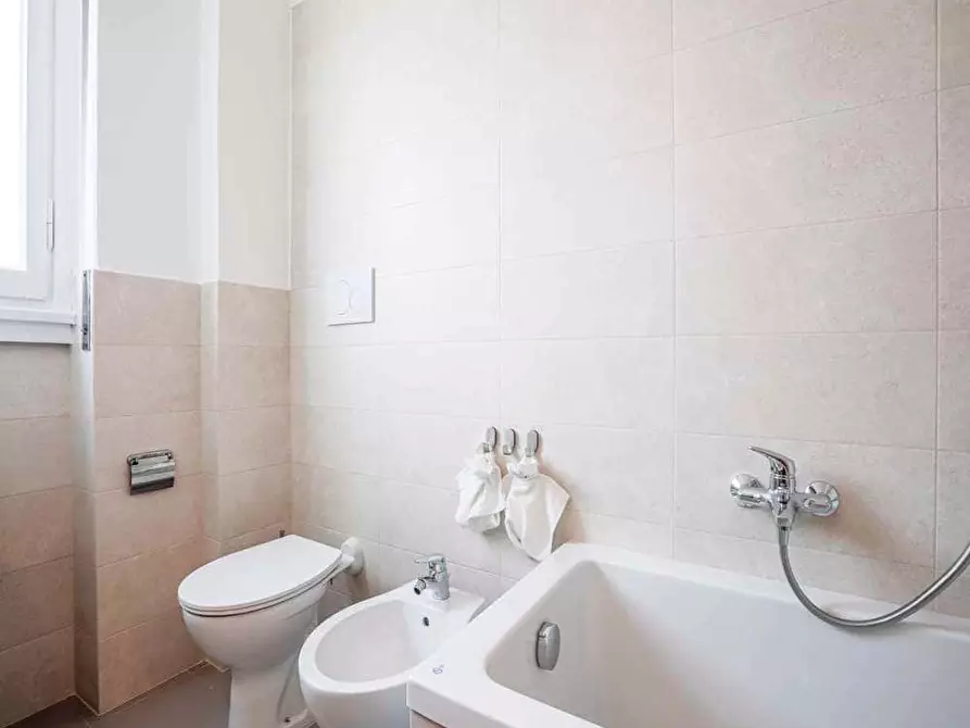 Immagine 17 di Camera in affitto  in Viale Tibaldi2 a Milano