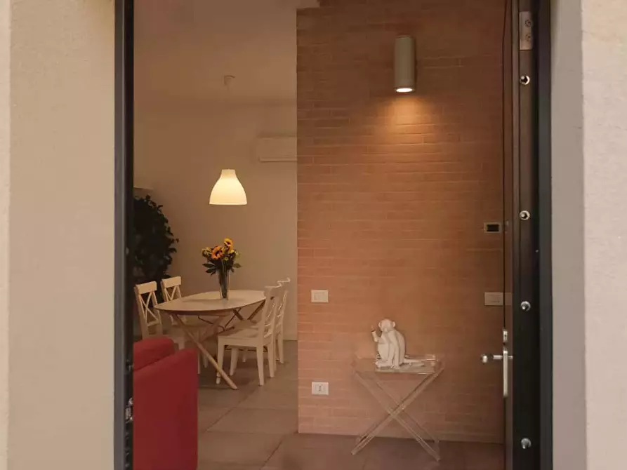 Immagine 25 di Appartamento in affitto  in Via Ampola9 a Milano