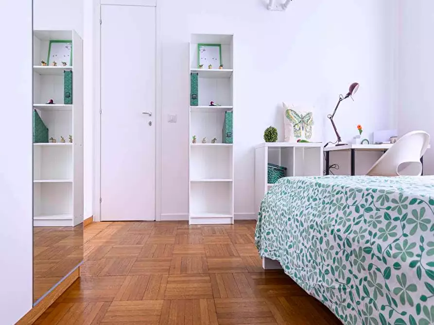 Immagine 5 di Camera in affitto  in Via Roberto Sarfatti7 a Milano