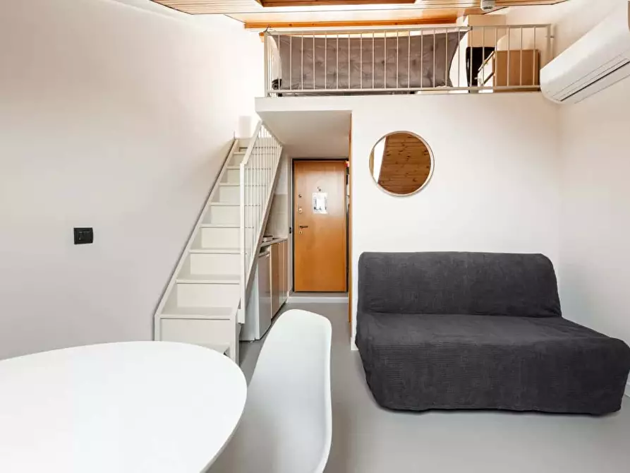 Immagine 10 di Appartamento in affitto  in Corso Magenta25 a Milano