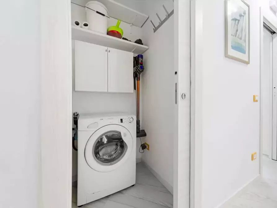 Immagine 28 di Appartamento in affitto  in Via Donato Creti24 a Bologna