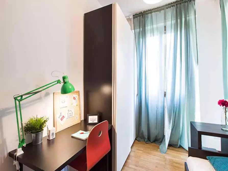 Immagine 47 di Camera in affitto  in Via Rubens23 a Milano