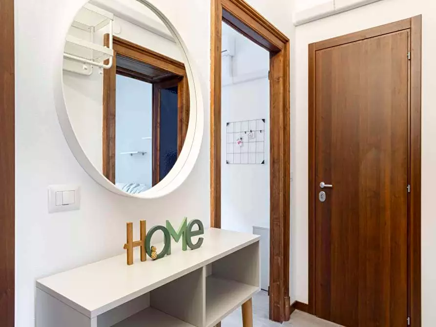 Immagine 11 di Camera in affitto  in Via Verona8 a Milano