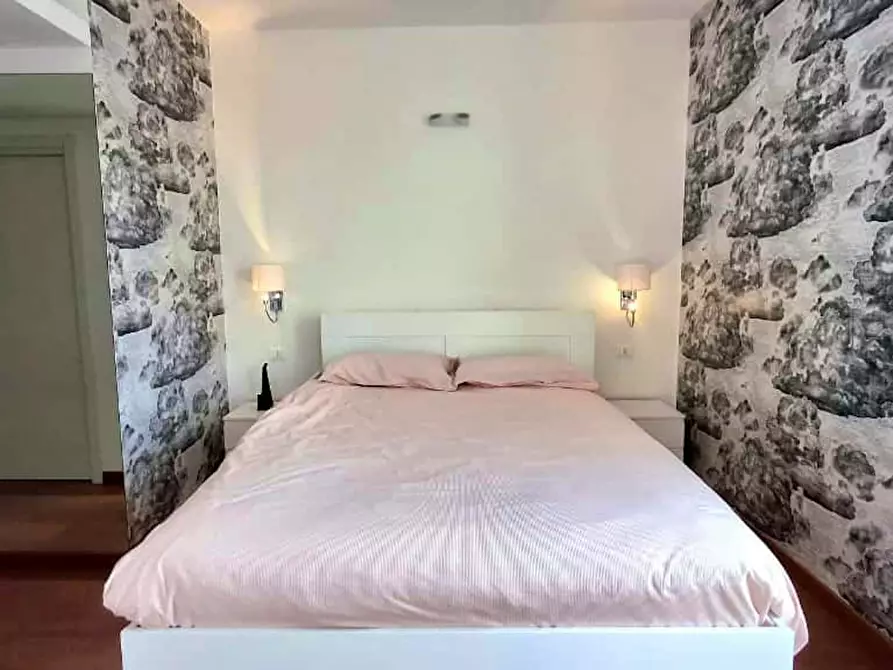 Immagine 2 di Appartamento in affitto  in Via Medeghino a Milano