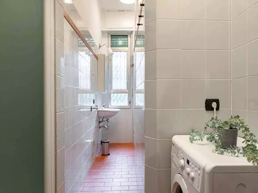 Immagine 14 di Camera in affitto  in Via Giovanni Schiaparelli19 a Milano