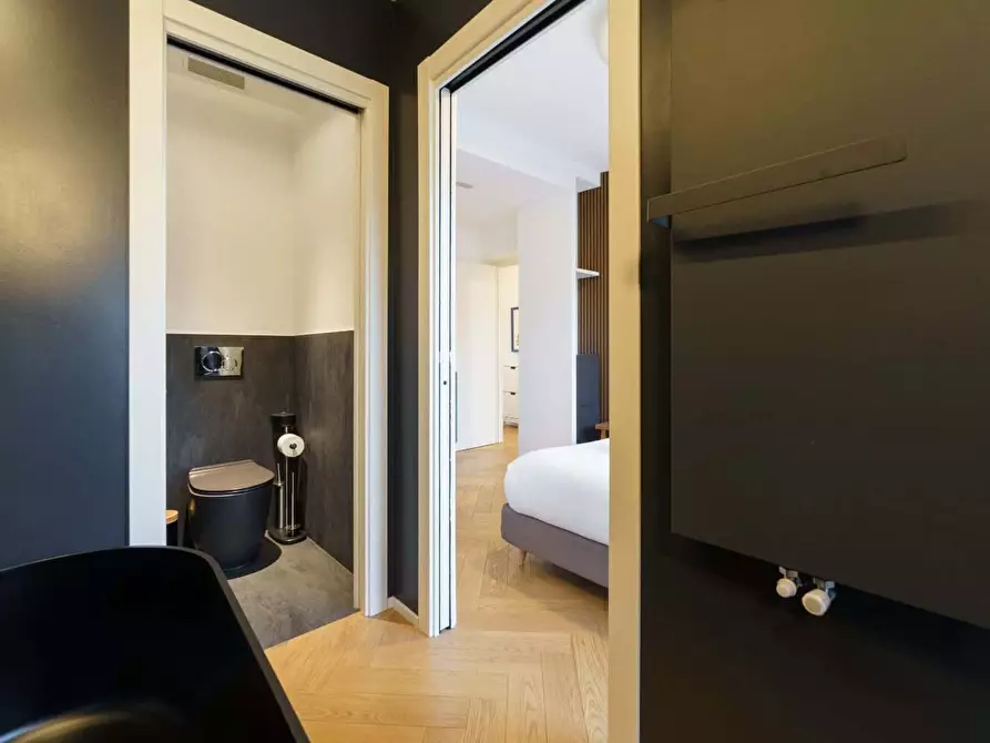 Immagine 55 di Appartamento in affitto  in Viale Francesco Restelli3 a Milano