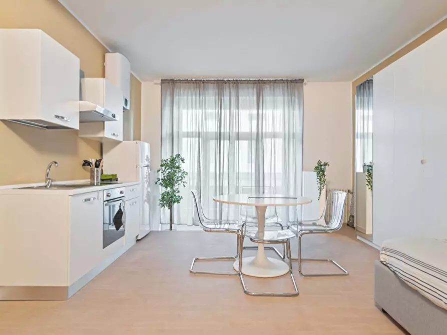 Immagine 3 di Appartamento in affitto  in Via Luciano Manara a Milano