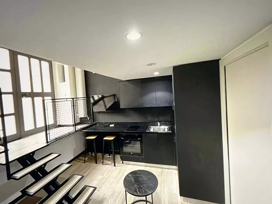 Immagine 2 di Appartamento in affitto  in Via Lazzaro Palazzi2 a Milano