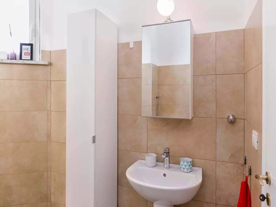 Immagine 45 di Camera in affitto  in Via Dei Mandorli, Cesano Boscone6 a Buccinasco