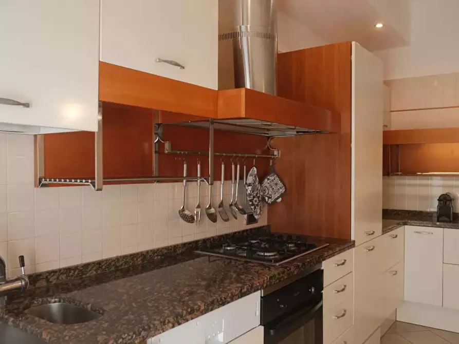 Immagine 14 di Appartamento in affitto  in Via Leon Battista Alberti3 a Milano