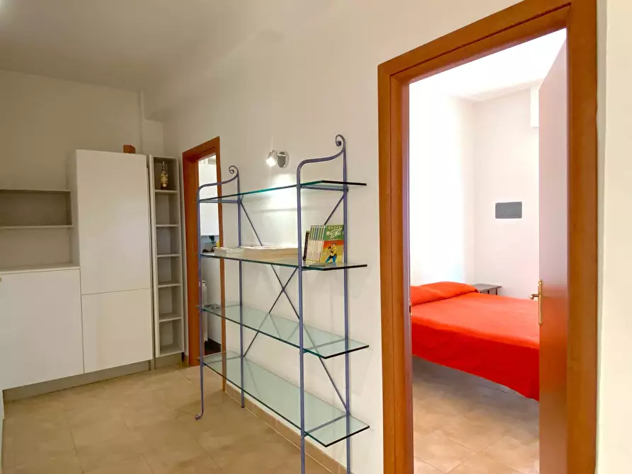 Immagine 3 di Appartamento in affitto  in Via Giulio Cesare82 a Viareggio