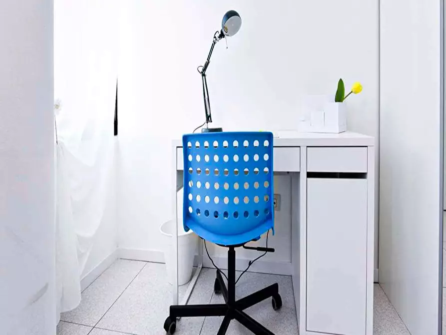 Immagine 1 di Camera in affitto  in Via Carlo Imbonati35 a Milano