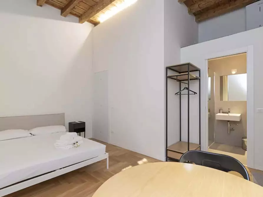 Immagine 1 di Appartamento in affitto  in Via Ascanio Sforza15 a Milano