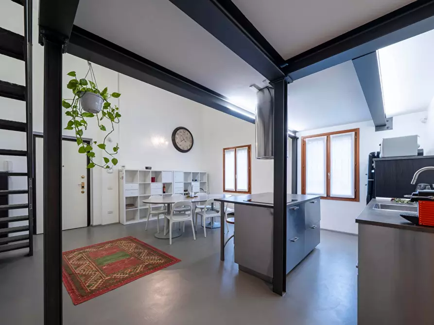 Immagine 29 di Appartamento in affitto  in Via Magolfa21 a Milano