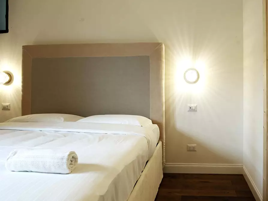 Immagine 2 di Appartamento in affitto  in Via Tertulliano70 a Milano