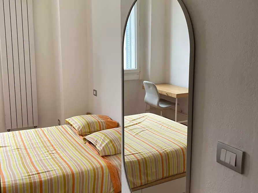 Immagine 12 di Appartamento in affitto  in Via Monte Nevoso8 a Milano