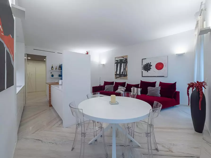 Immagine 19 di Appartamento in affitto  in Corso Europa10 a Milano