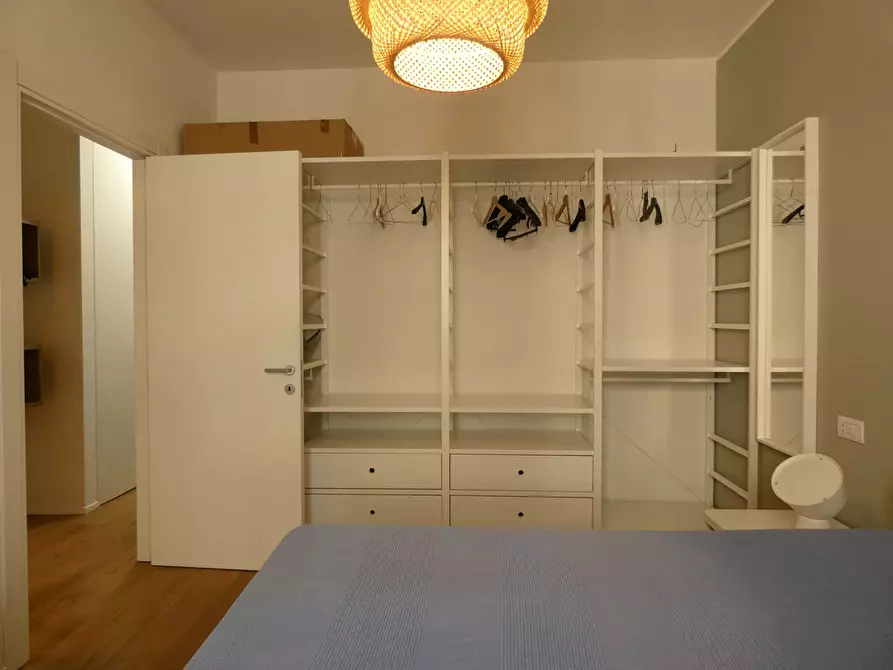 Immagine 11 di Appartamento in affitto  in Via Cenisio5 a Milano