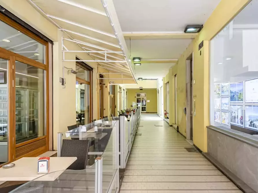 Immagine 37 di Appartamento in affitto  in Galleria Cristallo a Rapallo