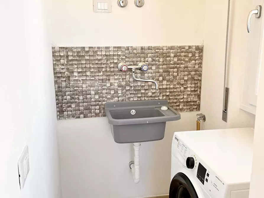 Immagine 17 di Camera in affitto  in Via Quintino Sella44 a Firenze