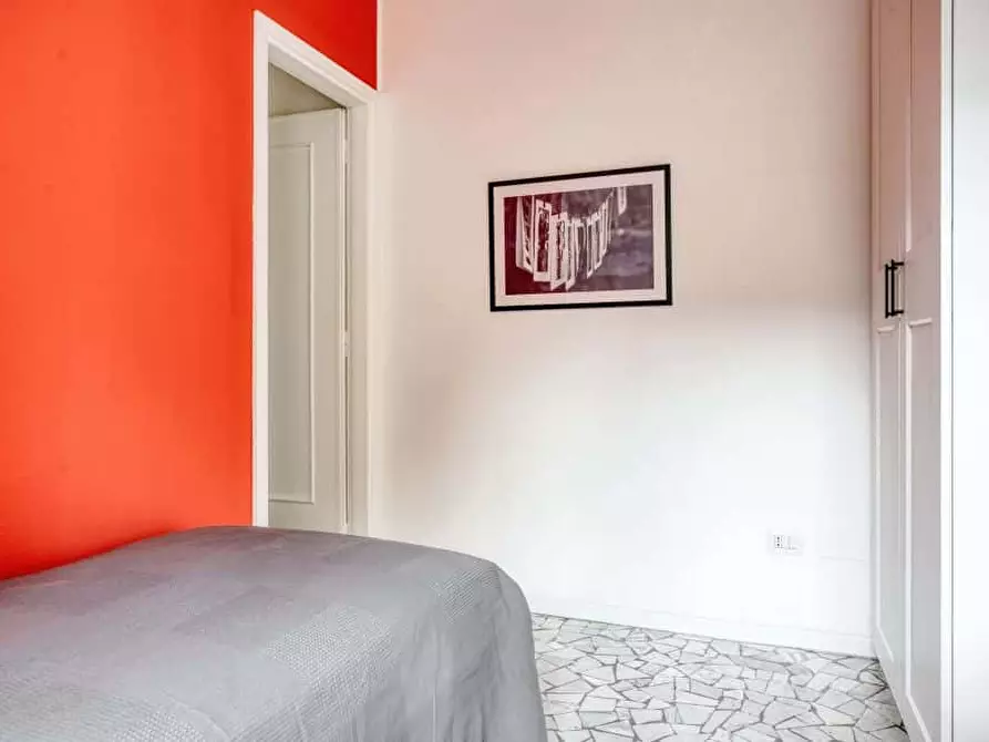 Immagine 6 di Camera in affitto  in Via Maniago2 a Milano