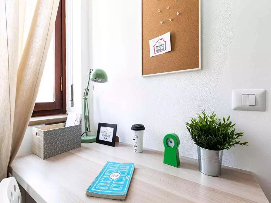 Immagine 1 di Camera in affitto  in Viale Beatrice D'Este4 a Milano