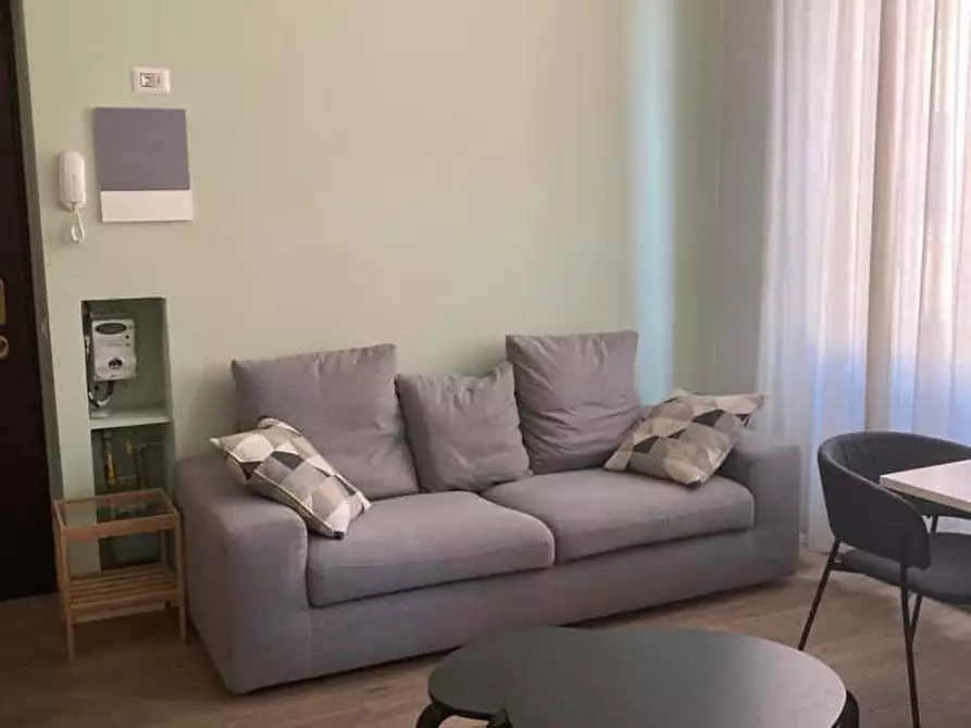 Immagine 1 di Appartamento in affitto  in Via San Gerolamo Emiliani1 a Milano