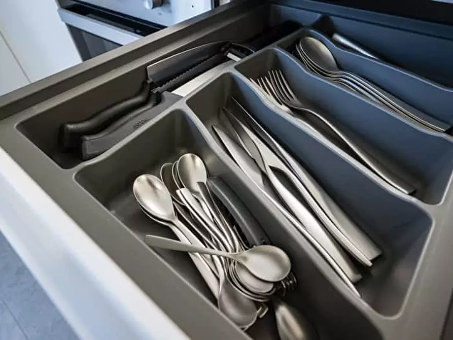 Immagine 36 di Camera in affitto  in Via Madama Cristina142 a Torino