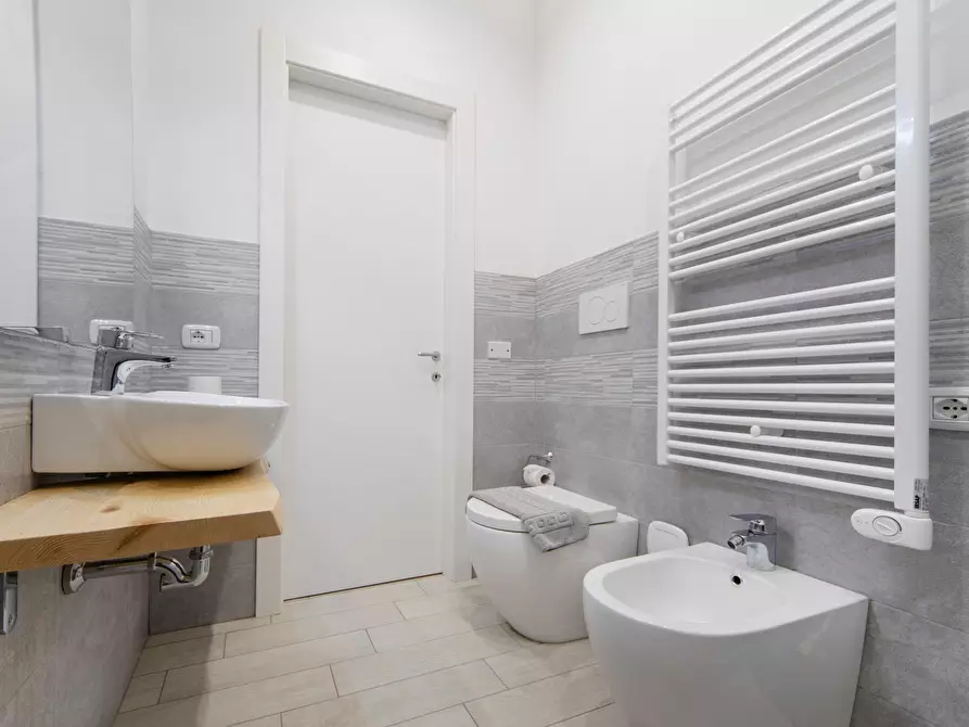 Immagine 22 di Appartamento in affitto  in Via Cairoli9 a Bologna