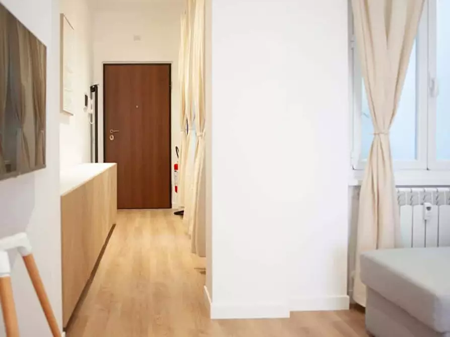 Immagine 9 di Appartamento in affitto  in Via Edoardo Jenner122 a Roma