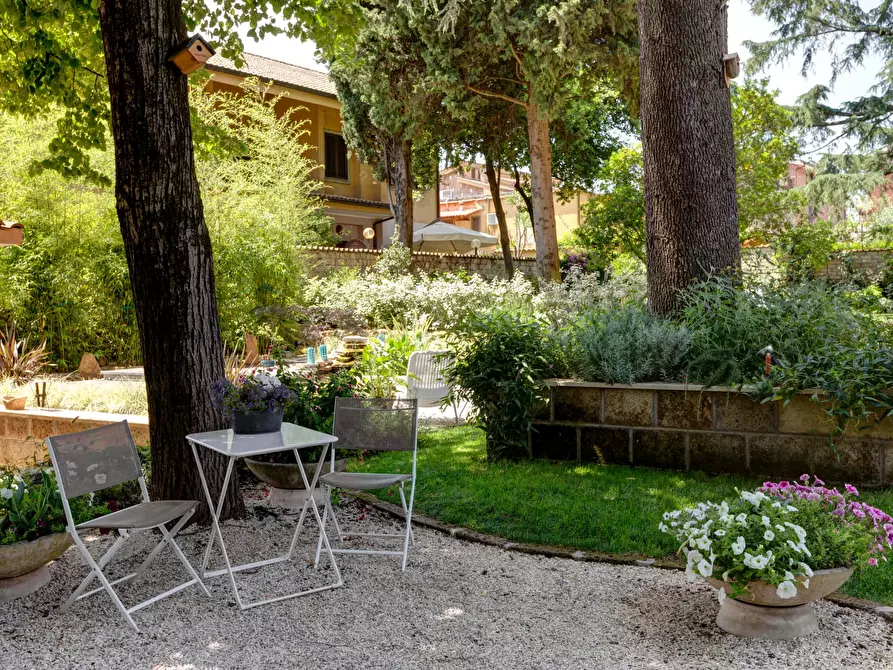 Immagine 31 di Appartamento in affitto  in Via Appia Pignatelli a Roma