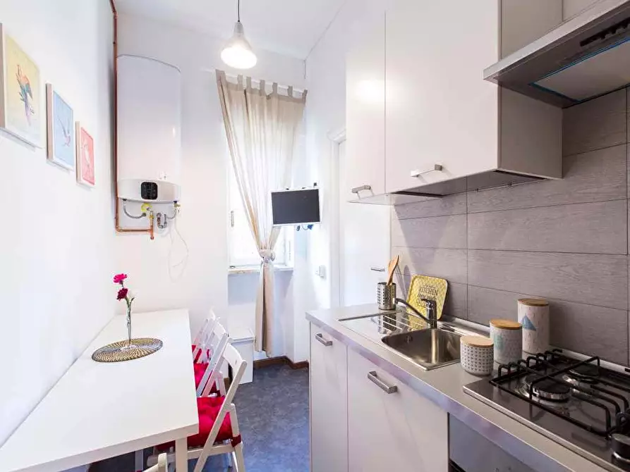 Immagine 17 di Camera in affitto  in Via Moncalvo31 a Milano