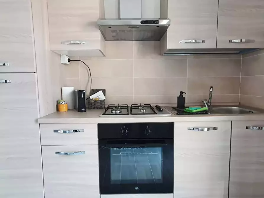 Immagine 37 di Appartamento in affitto  in Via Bonanomi14 a Como