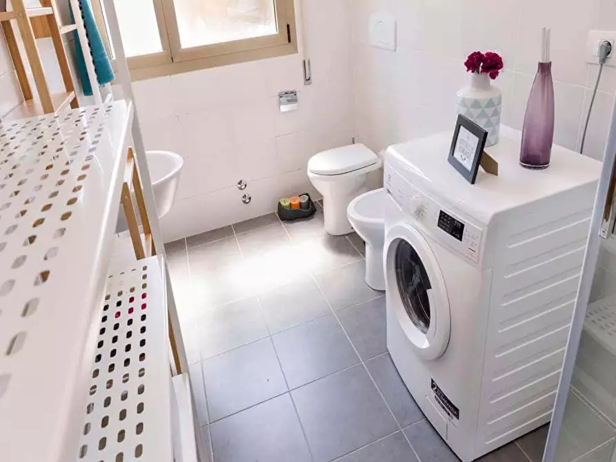 Immagine 41 di Camera in affitto  in Viale Giovanni Vicini20 a Bologna