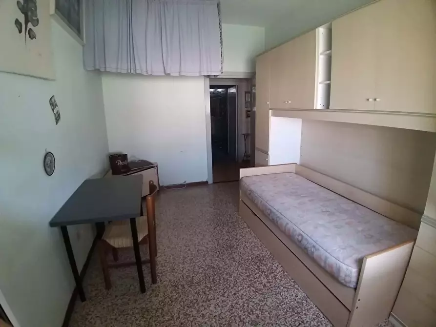 Immagine 1 di Camera in affitto  in Via Giuseppe Carozzi5 a Milano