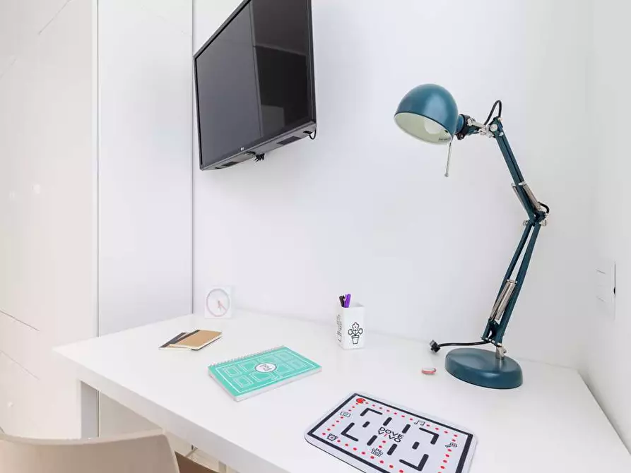 Immagine 8 di Camera in affitto  in Viale Bligny28 a Milano