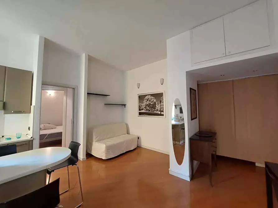 Immagine 2 di Appartamento in affitto  in Via Emilio Morosini19 a Milano