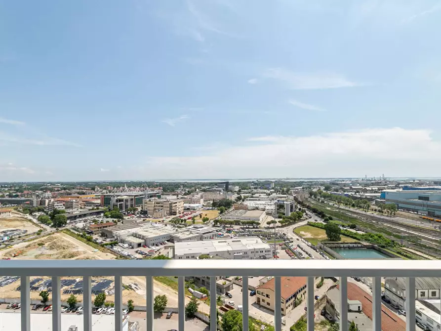 Immagine 16 di Appartamento in affitto  in Via Torino6 a Venezia