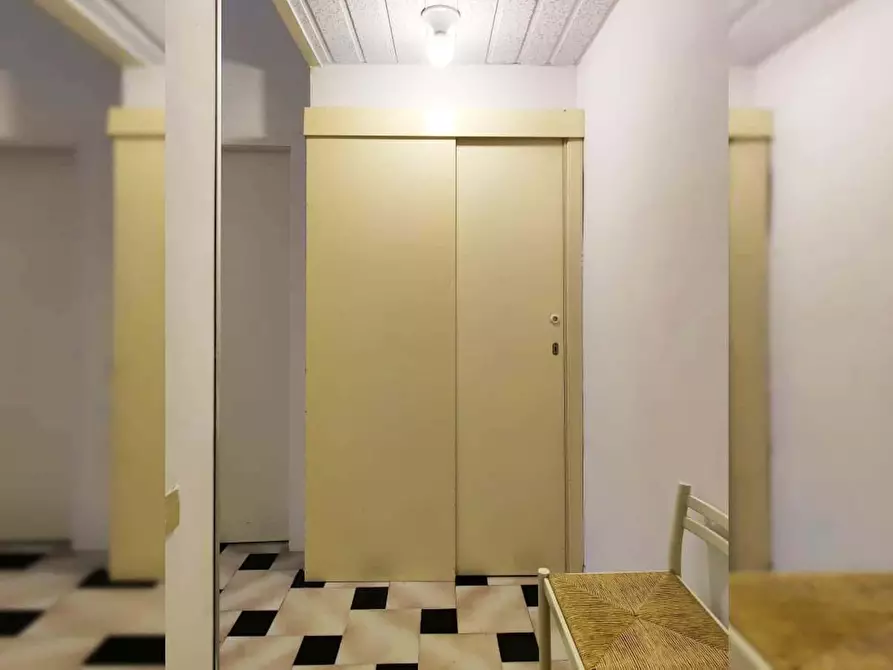 Immagine 12 di Camera in affitto  in Via Monzambano a Milano