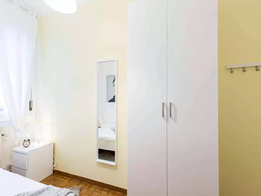 Immagine 2 di Camera in affitto  in Via Leone Tolstoi64 a Milano