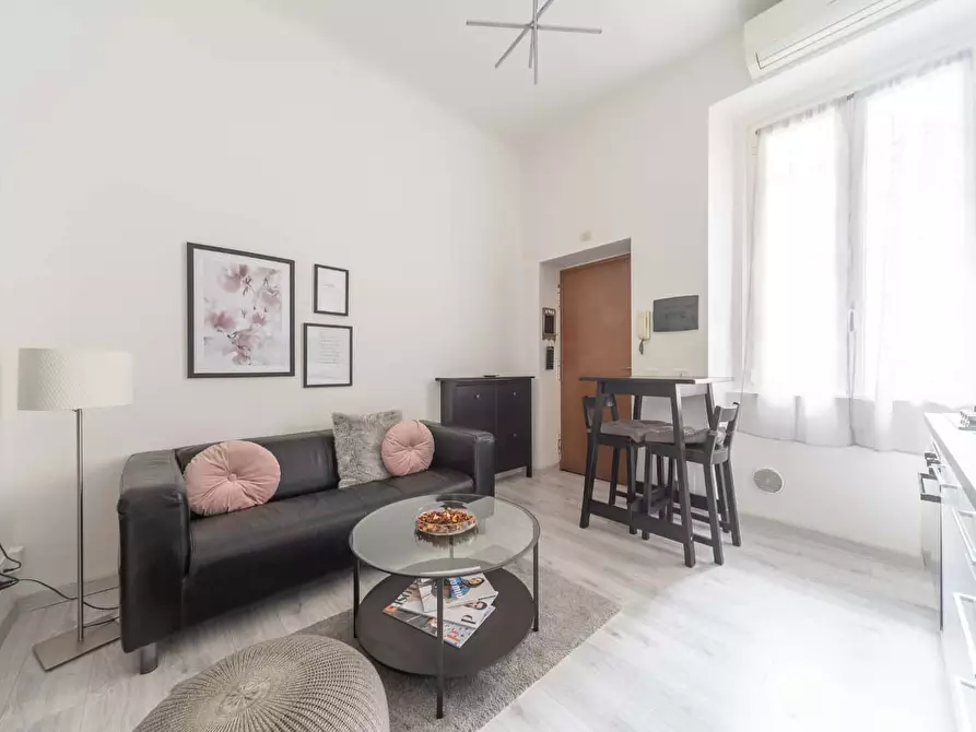 Immagine 6 di Appartamento in affitto  in Viale Corsica41 a Milano