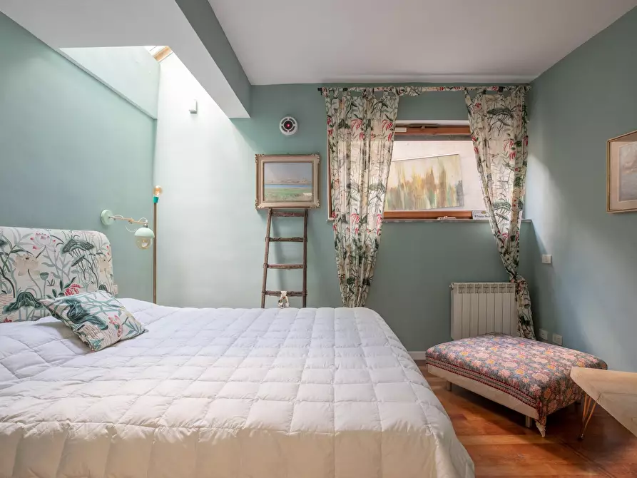 Immagine 15 di Appartamento in affitto  in Via della Camilluccia741 a Roma