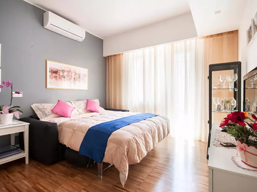 Immagine 4 di Appartamento in affitto  in Via Ettore Ciccotti11 a Roma