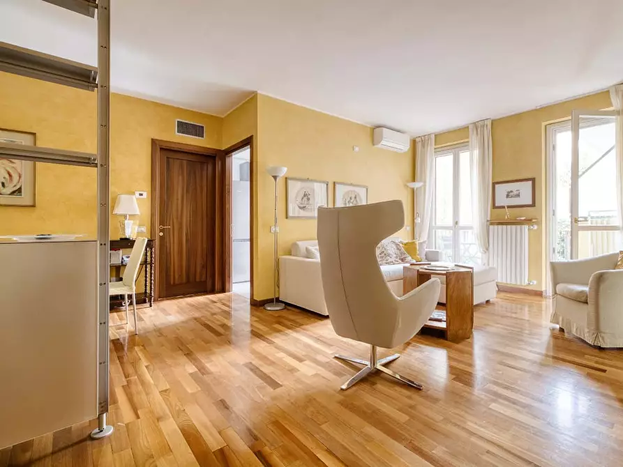 Immagine 7 di Appartamento in affitto  in Via Scaldasole6 a Milano
