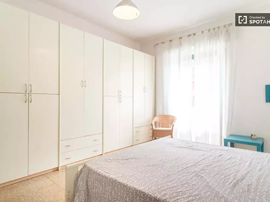 Immagine 3 di Camera in affitto  in Via delle Cave17 a Roma