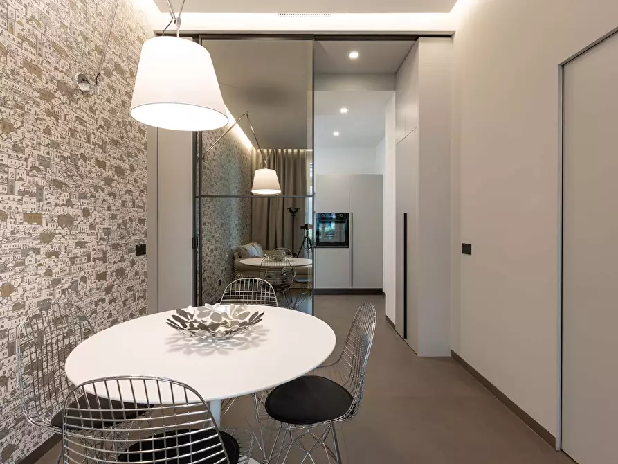 Immagine 42 di Appartamento in affitto  in Via Guido D'Arezzo8 a Milano